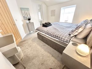 Photo 6- click for photo gallery